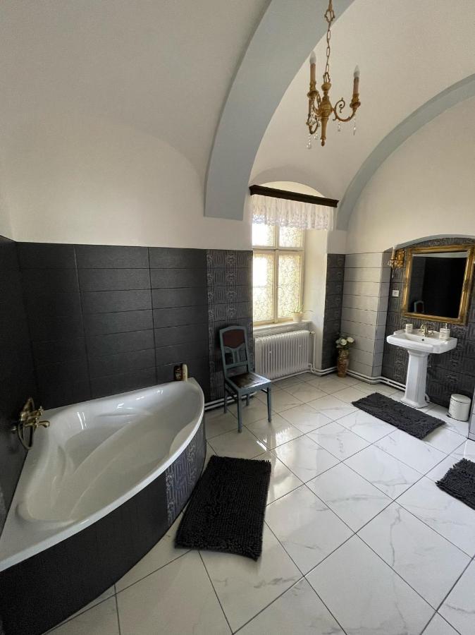 Apartman Sunny Adam Na Zamku Česká Kamenice Exteriör bild
